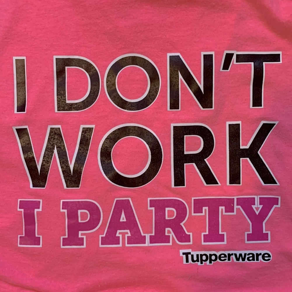 VINTAGE Tupperware Top - Picture 2 of 2